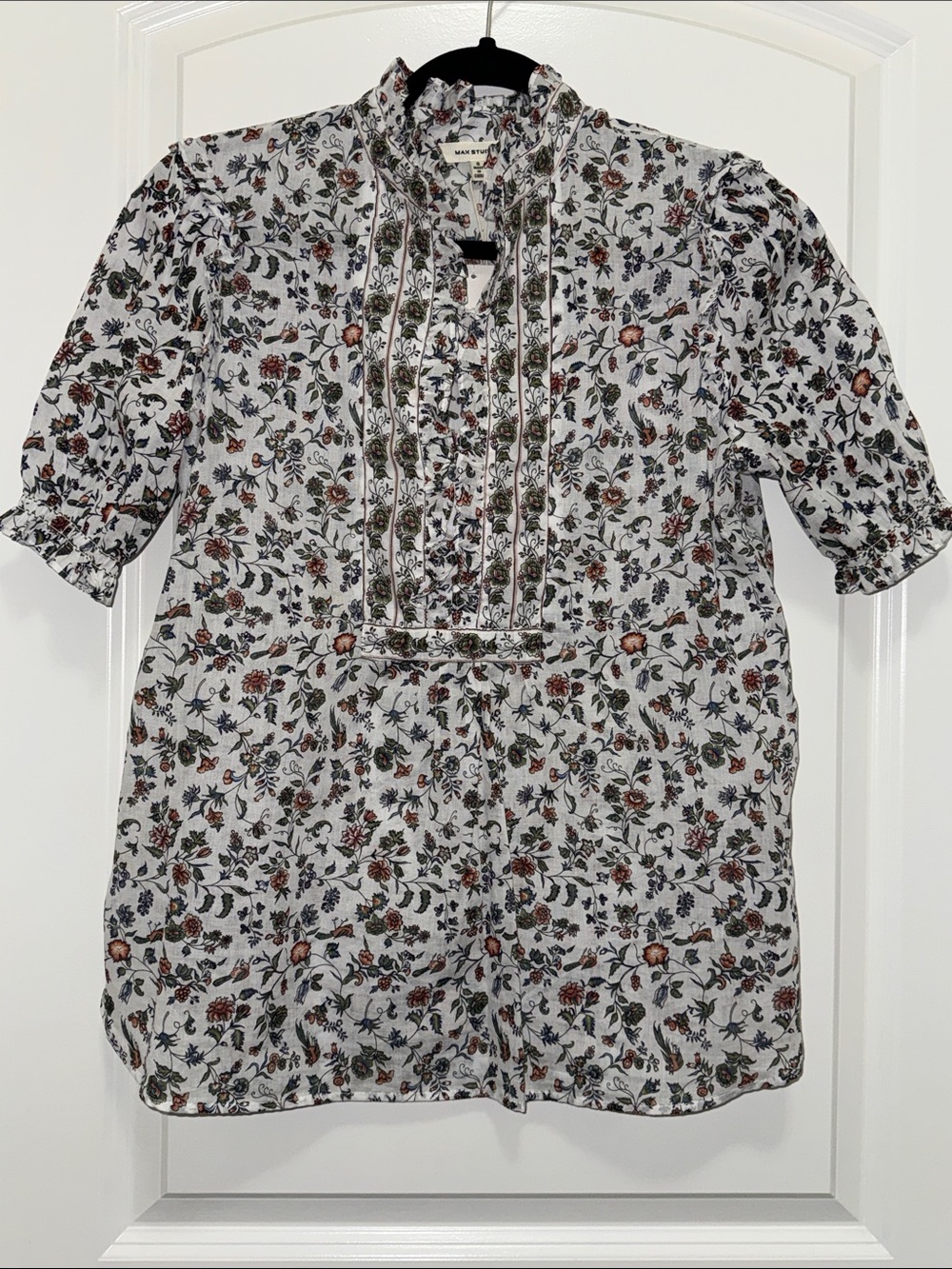 Max Studio White Floral Pintuck Ruffle Blouse